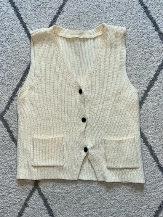 Jackets & Blazers - Women’s Cream Knit Button Vest - Casual Sweater Vest